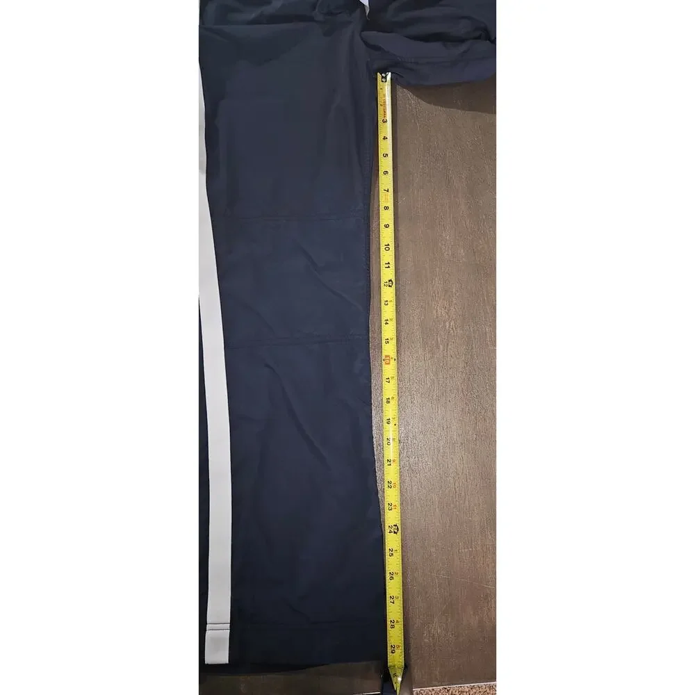 Women's Nike Gym Pant M 8-10 Elastic Waist Pull string, Wind pant, Mesh Lined